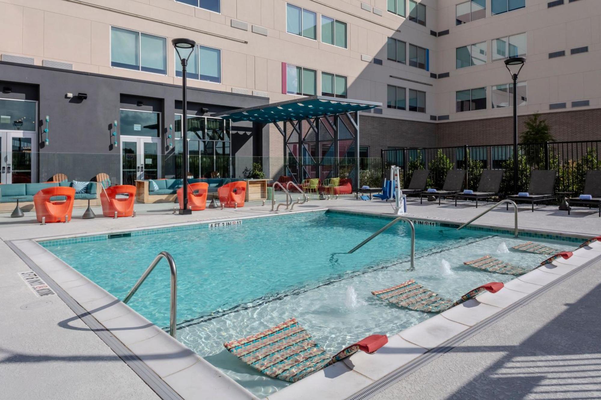 Aloft Dallas Arlington South Bagian luar foto